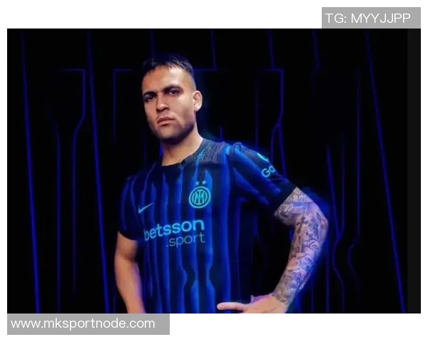 国米九月最佳球员候选名单揭晓迪马尔科图拉姆劳塔罗恰尔汗奥卢争夺荣誉